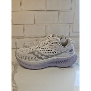 Saucony Ride 17 Running Shoe Women's Sz 8 Moon/Viola EUC Run Walk Cardio